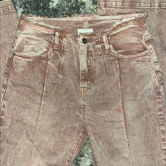 Women’s Pintucked Flare Jeans - Picture 3 of 5